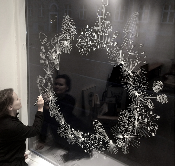 Udsmykning af butiksvindue